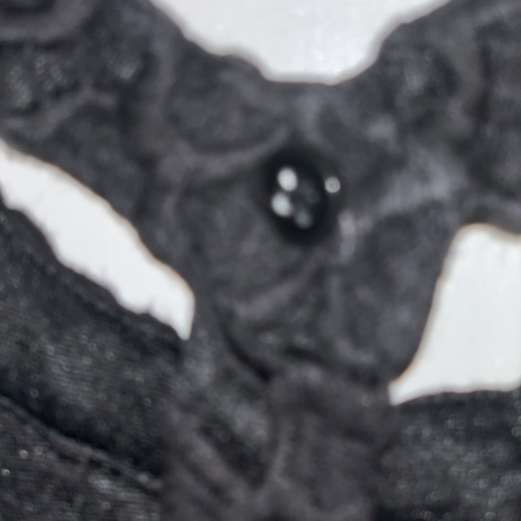 Black open back crop halter - Picture 4 of 5